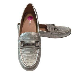 Calvin Klein Womens Silver Faux Croc Emboss Slip-On Casual Loafers Size 8.5 NOWB